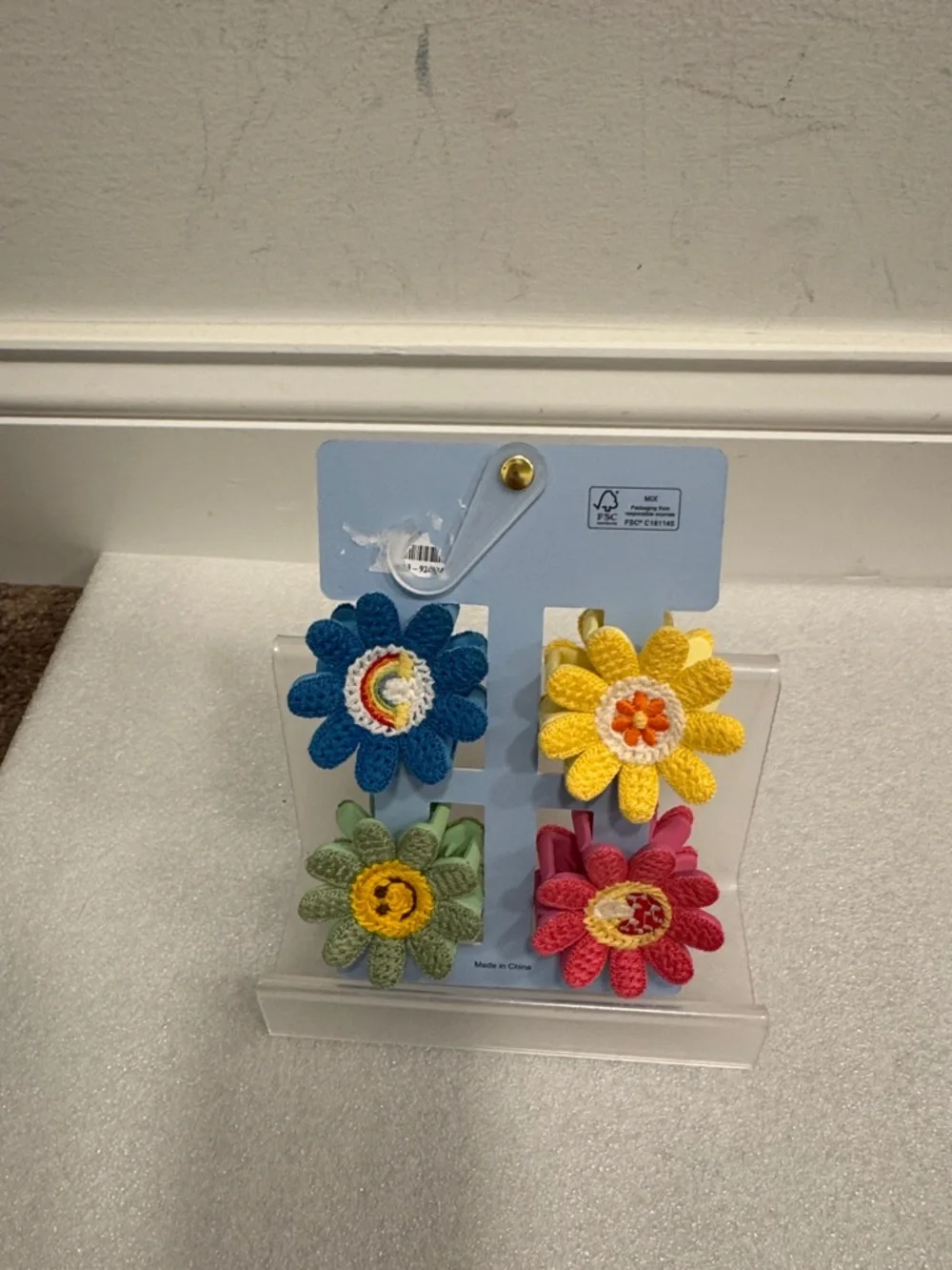 Piper K floral crochet hair clips set of 4 smiley face rainbow NWT